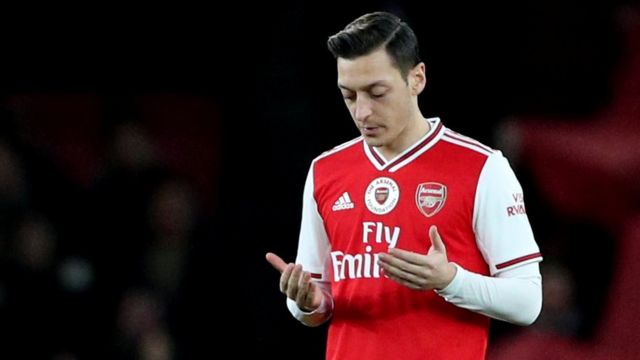 Ucapkan Selamat Ramadan, Gelandang Jerman Mesut Oezil Posting Foto Masjid Indonesia